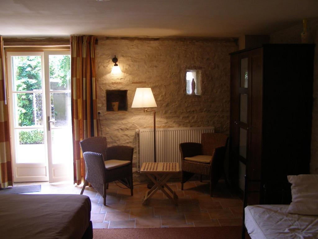 Charme Hotel La Dominotte Demigny Bilik gambar