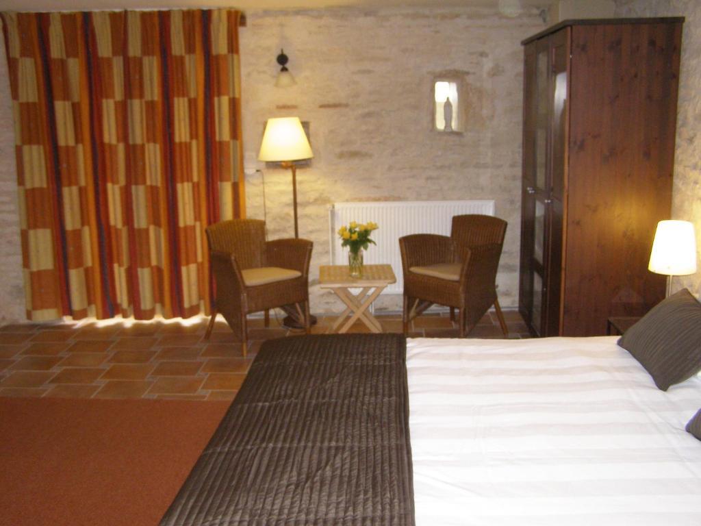 Charme Hotel La Dominotte Demigny Bilik gambar